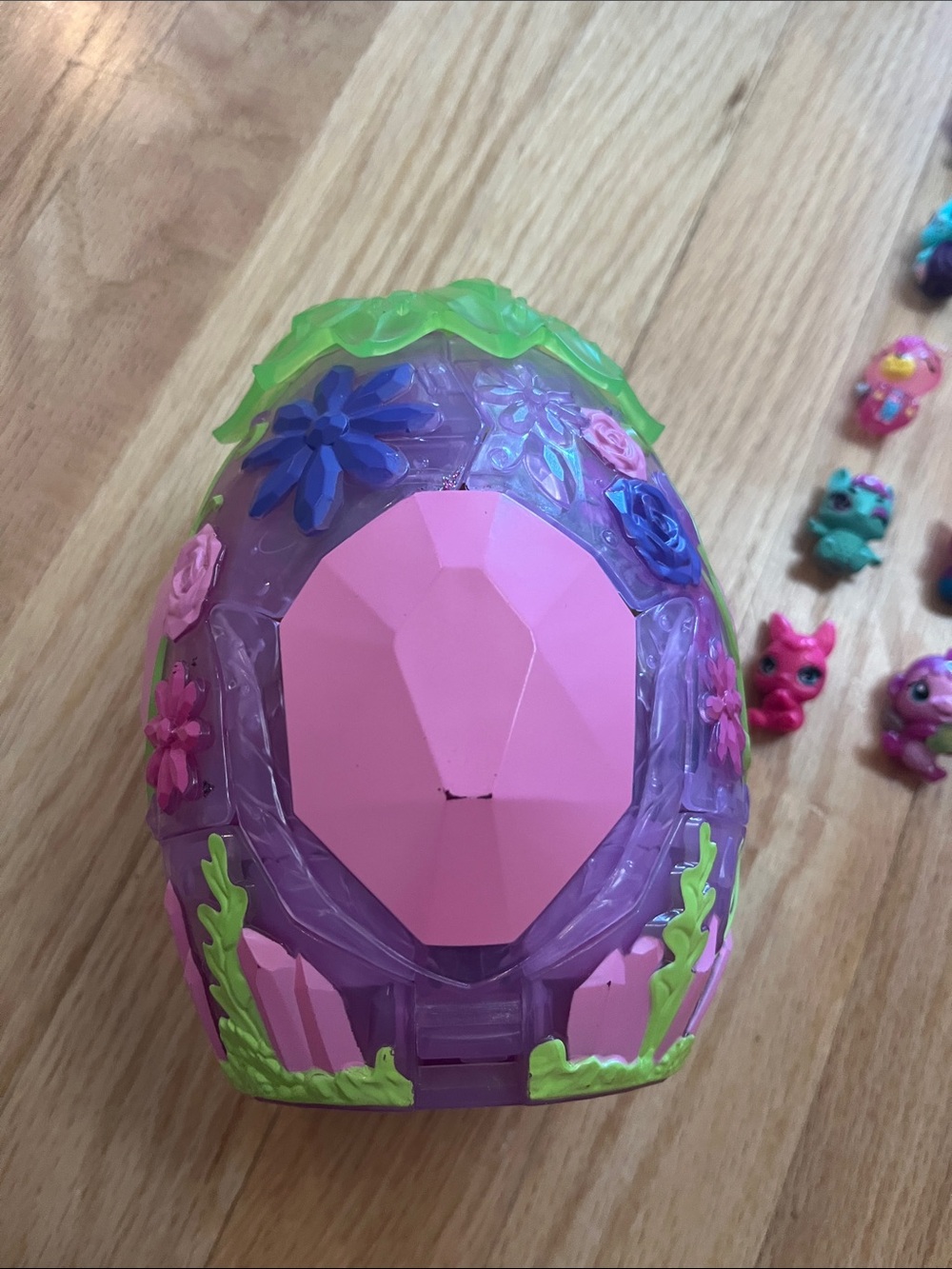 Hatchimals - Picture 6 of 9